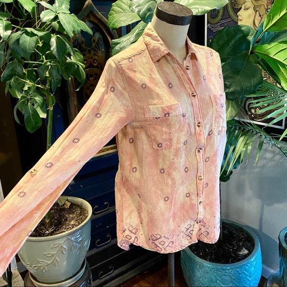 Urban Outfitters boho Aztec print button down - Picture 3 of 11